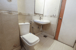 Hotel De Holiday International New Delhi thumbnail photographs